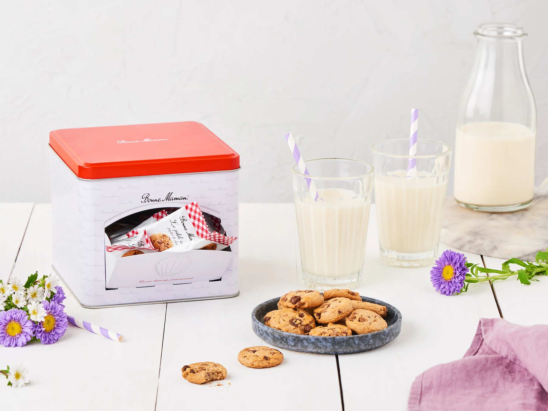 Boite métal de 60 Petits Cookies aux pépites de chocolat - Image 3